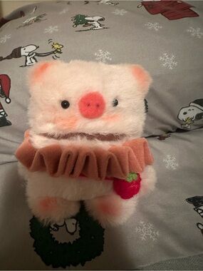 Pig plush case is designed for AirPods 1st or 2nd Generation